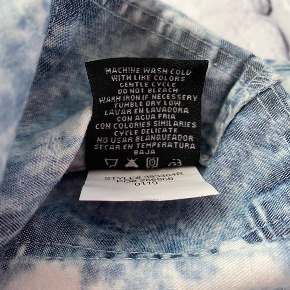 🎉Host Pick🎉 Girl's Denim Dress Tied In Front - Picture 5 of 5